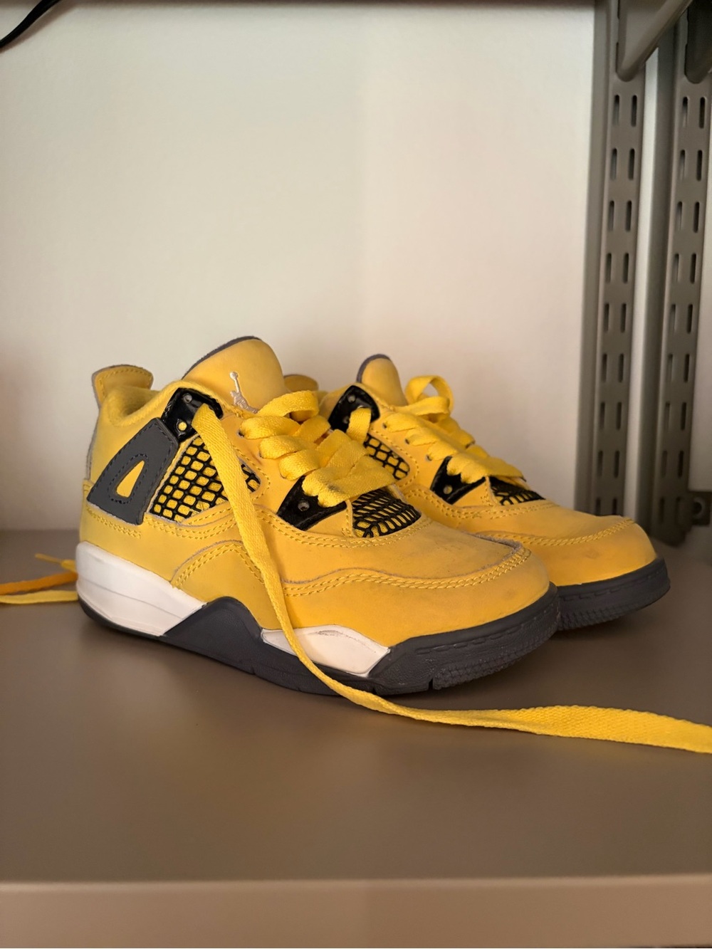 Kids Jordan 4 Lightning 11C